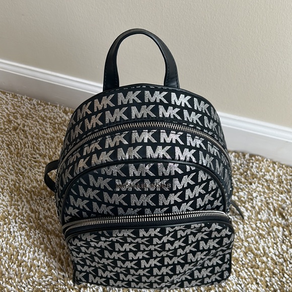 Michael kors - Picture 6 of 15